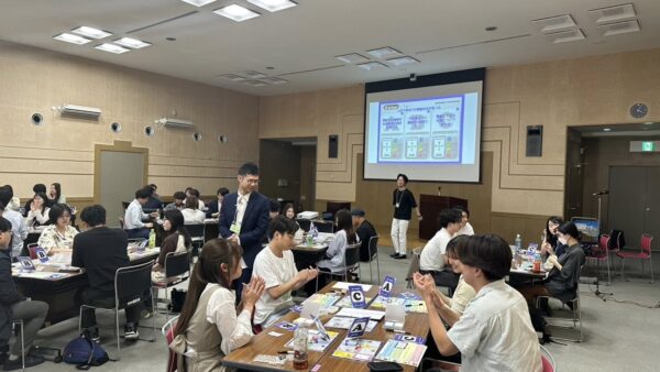 自治労神奈川県本部県央ブロック にて『公務員版人生体験ゲーム』を実施しました
